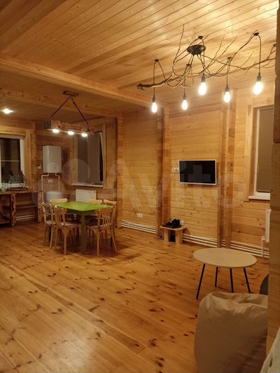 Дом 105 м² на участке 10,5 сот.