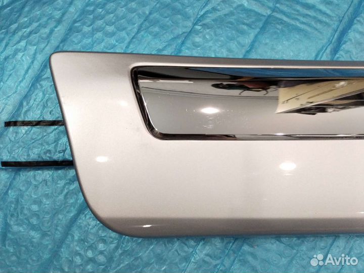 Молдинг двери Land Cruiser 200 задний R