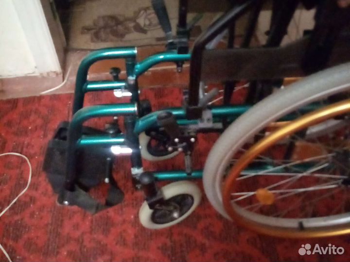 Коляска инвалидная