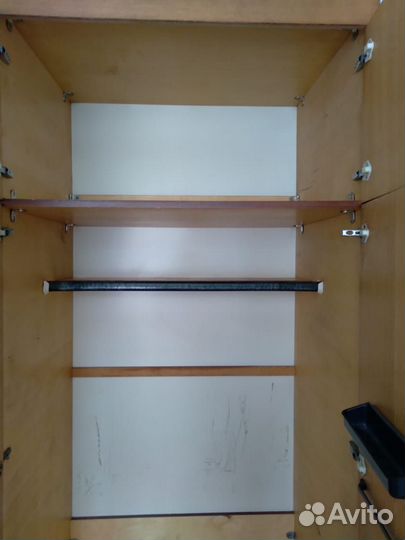 Продам 2 шкафа