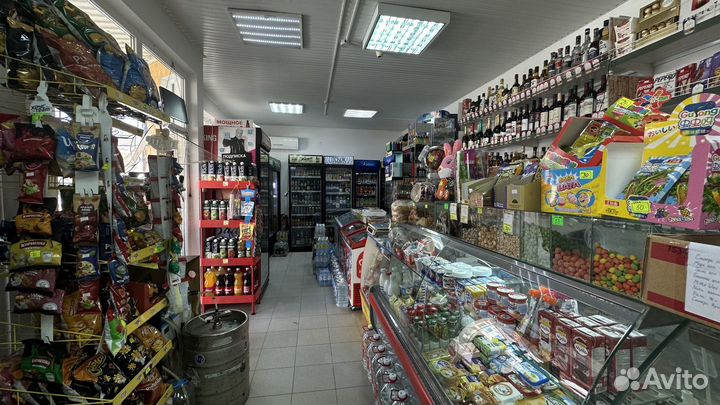 Продавец кассир в продуктовый магазин