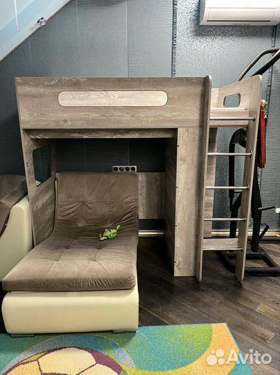 Кровать -чердак двухэтажная 190*90