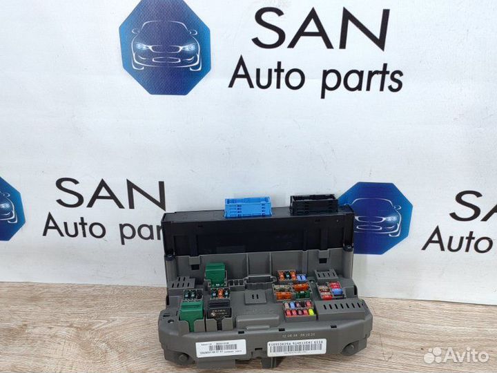 Блок предохранителей передний Bmw X5 E70 N62B48