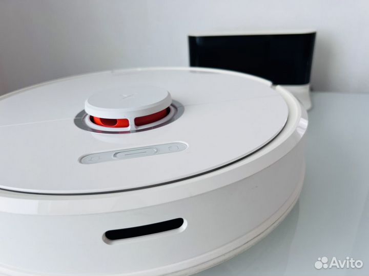 Робот-пылесос Xiaomi Mi Roborock S6 белый