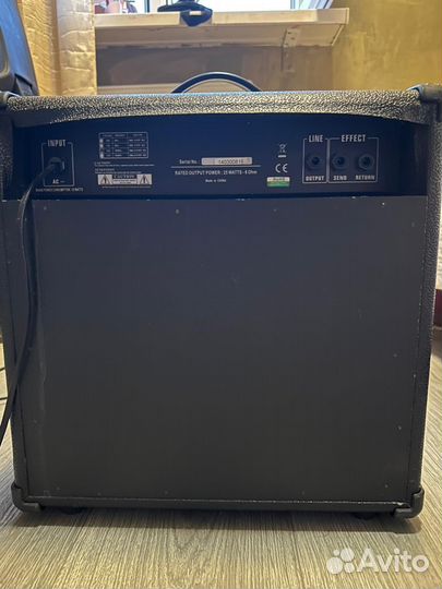 Басовый комбоусилитель belcat 25w