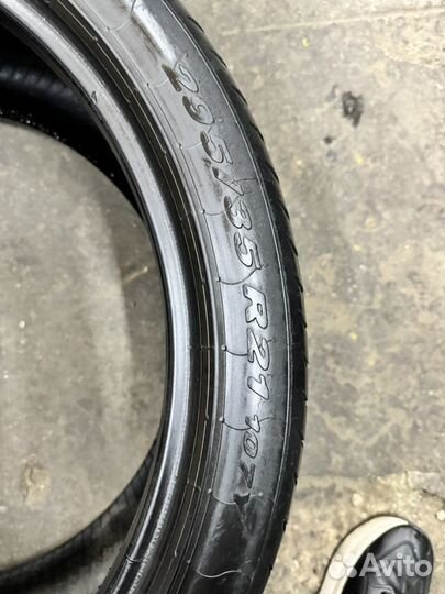 Pirelli P Zero 295/35 R21 107Y