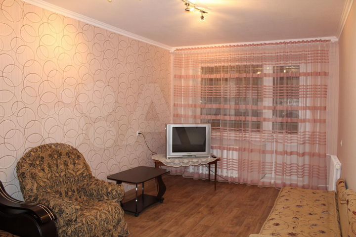 Снять квартиру в кувандыке. Гостиница лада медногорск. Курорт соль-илецк гостиница жемчужина. Кувандык молодежная 28 фото. Недвижимость кувандык.