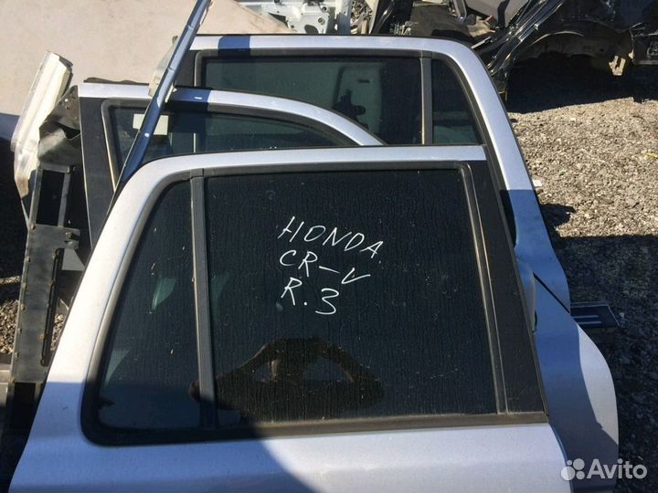 Хонда CR-V 1999 год дверь задняя правая