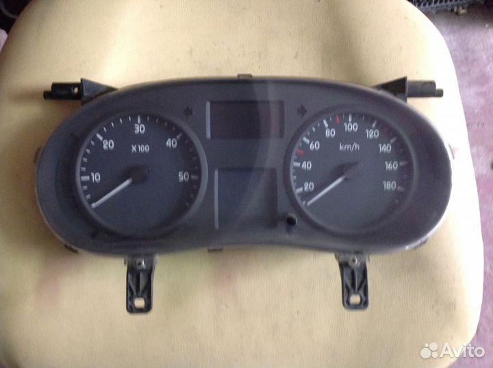 Щиток приборов Рено мастер Опель мовано 2008г
