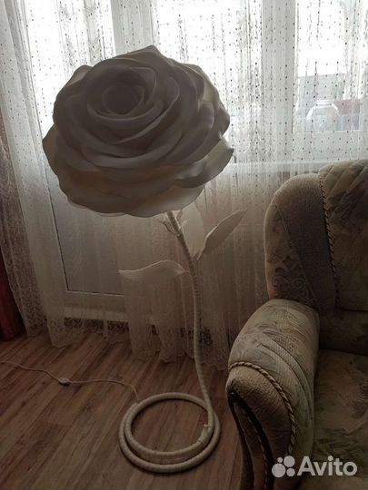 Ростовой цветок Роза из изолона