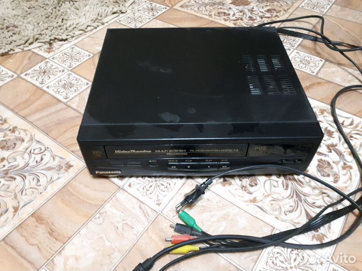 Видеомагнитофон