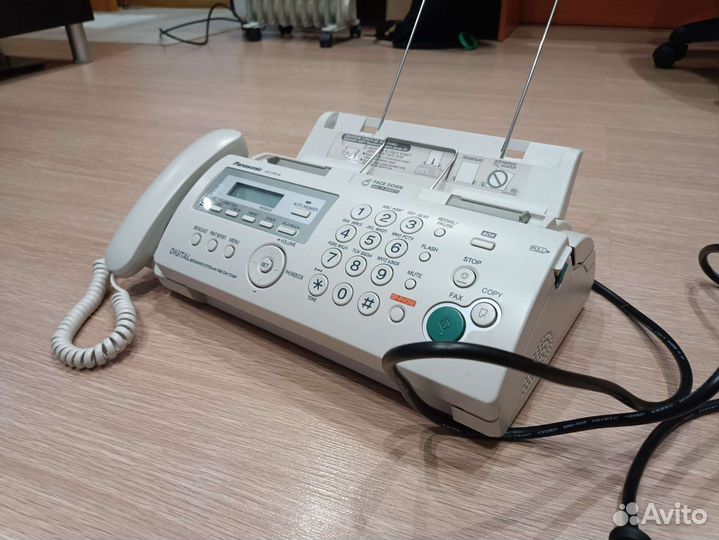 Факс panasonic KX-FP218