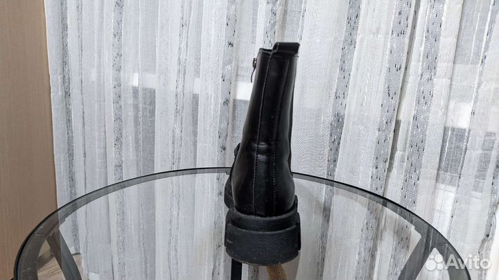 Ботинки женские 37 размер
