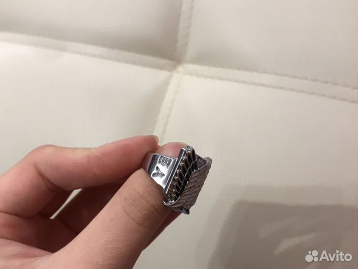 Кольцо Атака Титанов