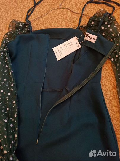 Платье женское