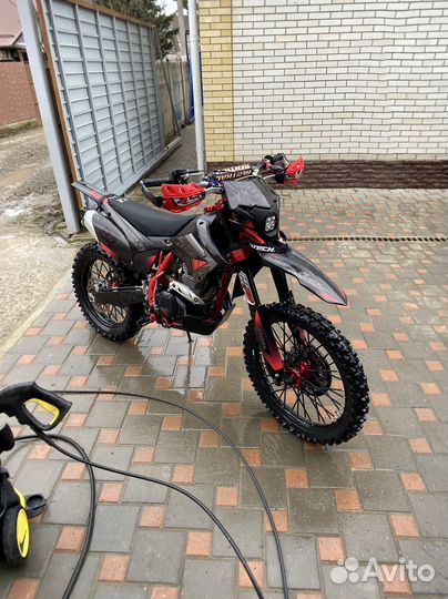 BSE Z10