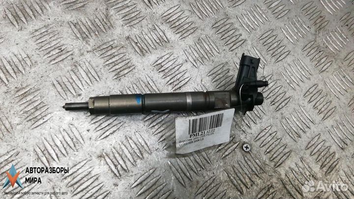 Форсунка Chrysler Voyager 5 2008 0445115