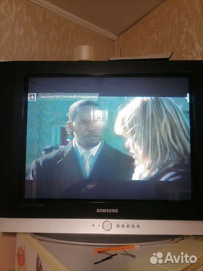 Телевизор samsung