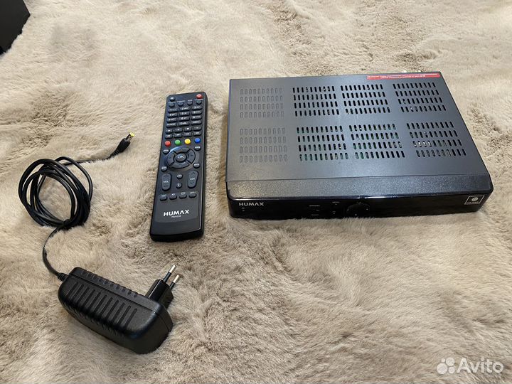 Ресивер humax vahd 3100S НТВ+