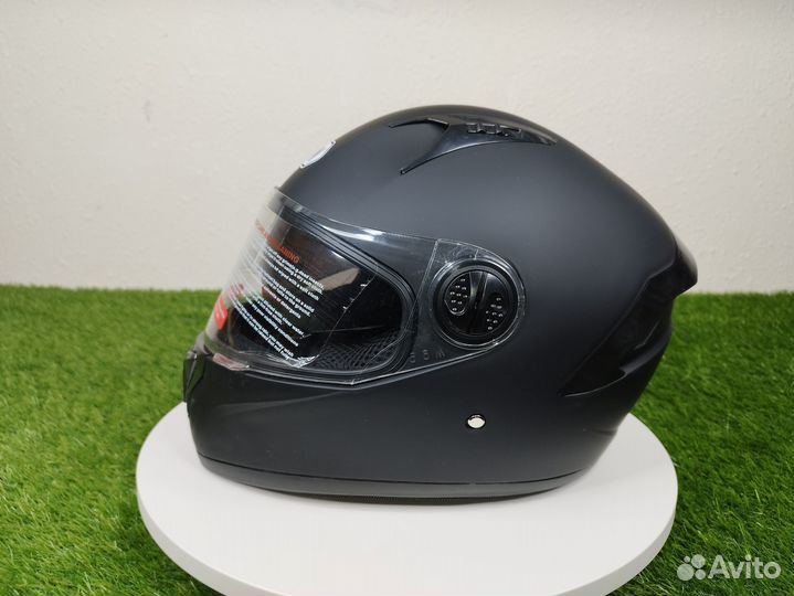 Мотошлем с двойным визором. Черный матовый