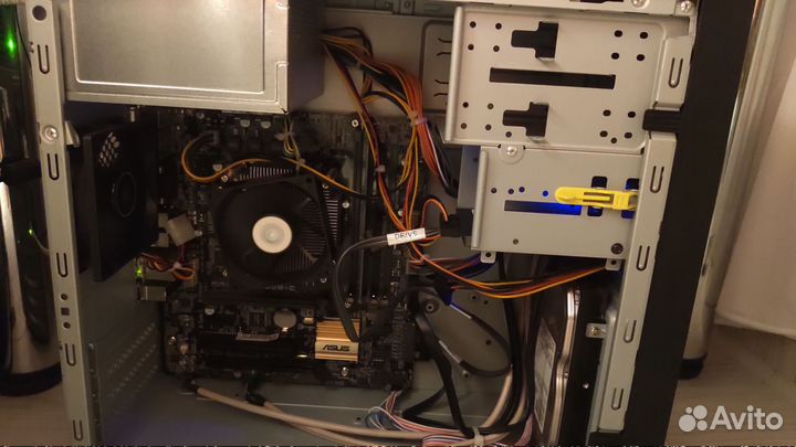 Системный блок i3