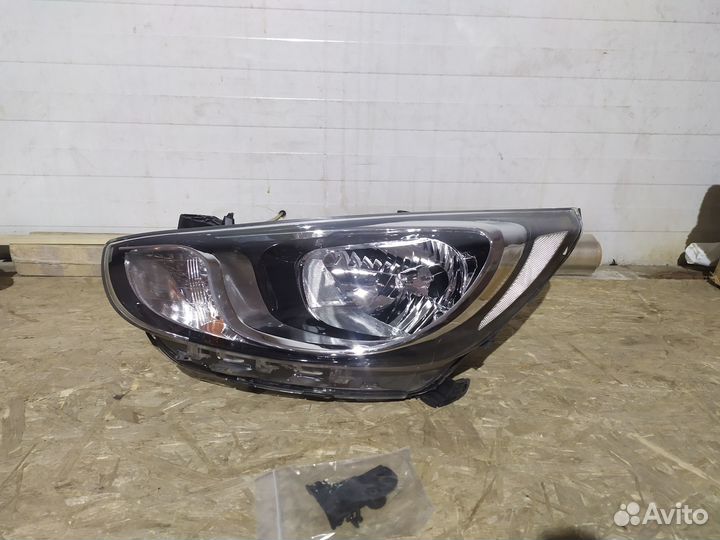 Фара передняя левая Hyundai Solaris 2011-2014