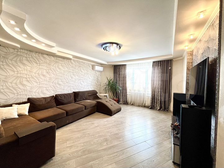 4-к. квартира, 98,9 м², 14/17 эт.