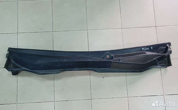 Жабо Opel Astra H