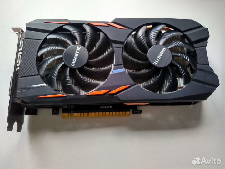 GF 1050 2Gb