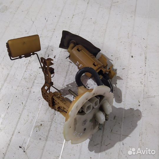 Топливный насос Nissan Maxima 32 седан 3 1998