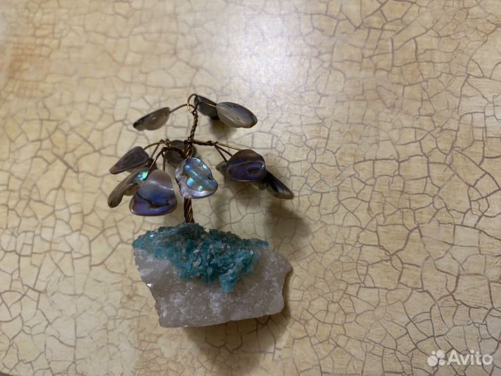 Сувенир дерево перламутр