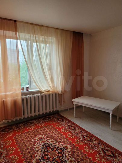 2-к. квартира, 52 м², 2/5 эт.