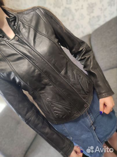 Куртка кожаная женская