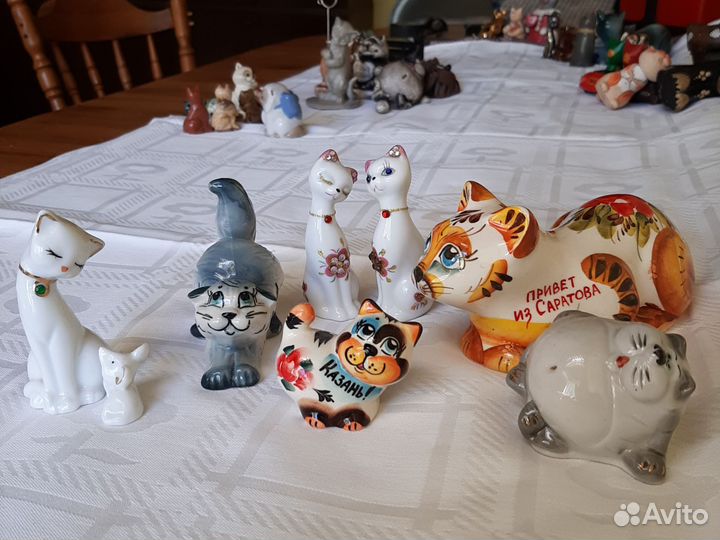 Статуэтки коты