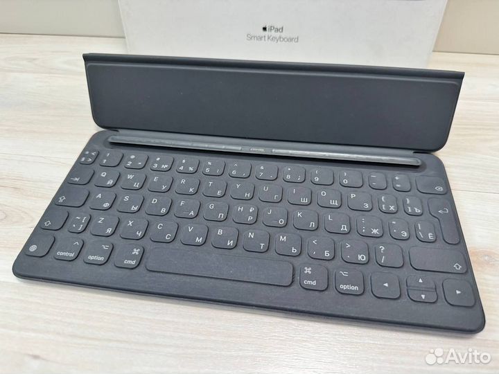 Apple SMART keyboard чехол-клавиатура