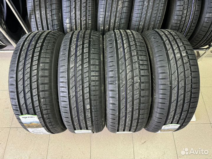 Ikon Tyres Character Eco 215/60 R16 112