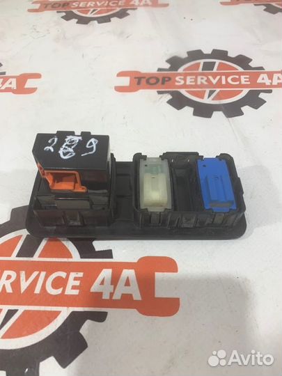 Кнопка складывания сидений Mercedes-Benz Gl-Class