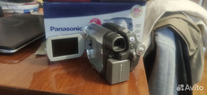 Видеокамера Panasonic vdr d150