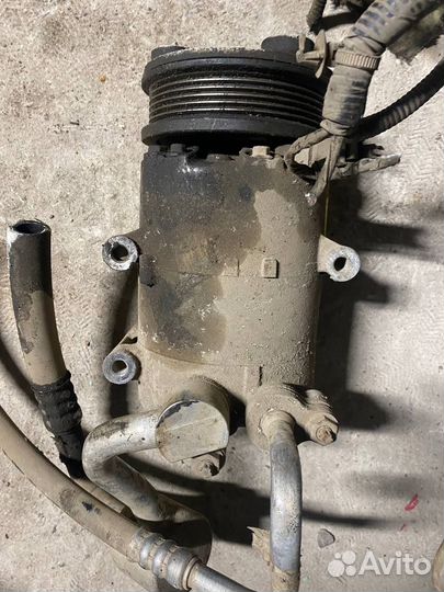 Компрессор кондиционера Ford Mondeo