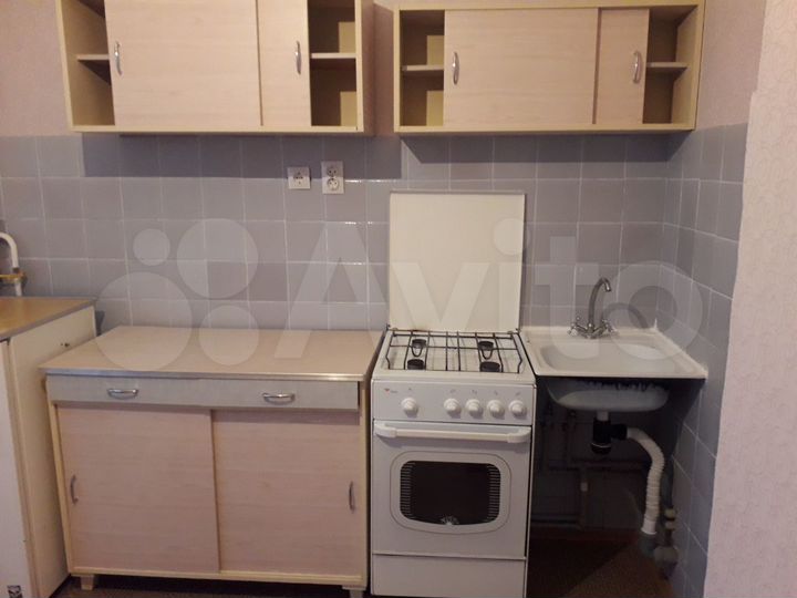 2-к. квартира, 54 м², 8/10 эт.