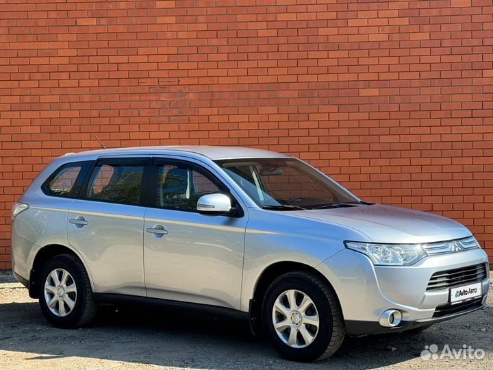 Mitsubishi Outlander 2.0 CVT, 2012, 141 300 км