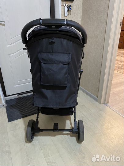 Прогулочная коляска luxmom