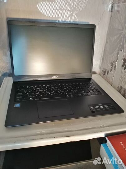 Ноутбук Acer aspire 3