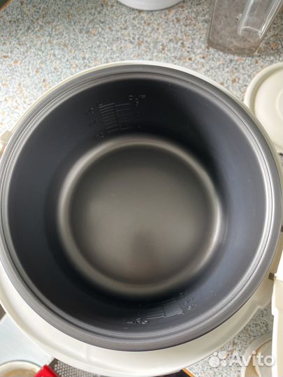 Мультиварка Panasonic SR-TMH10ATW