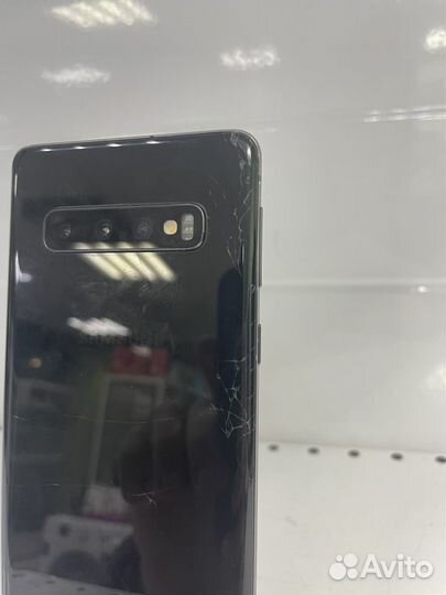 Samsung Galaxy S10, 8/128 ГБ