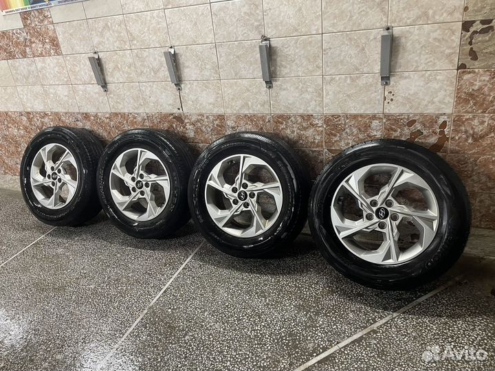 Комлект колес R17 Hyundai Tucson NX4