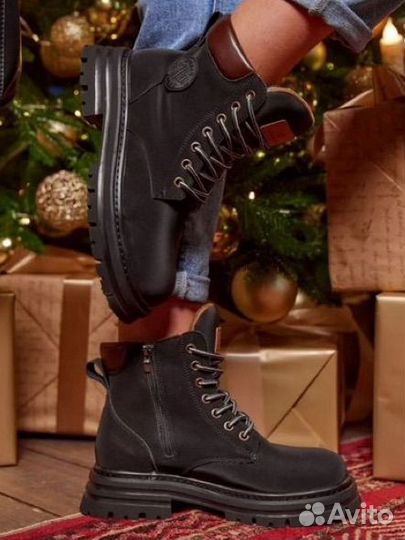 Ботинки женские