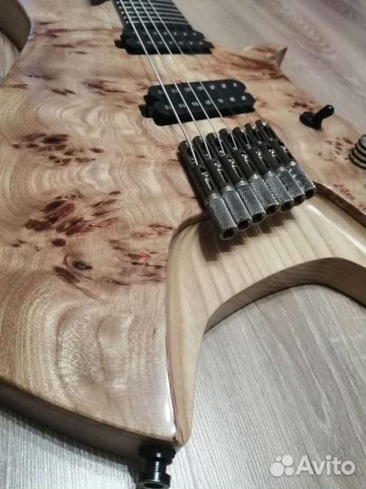 Headless гитара