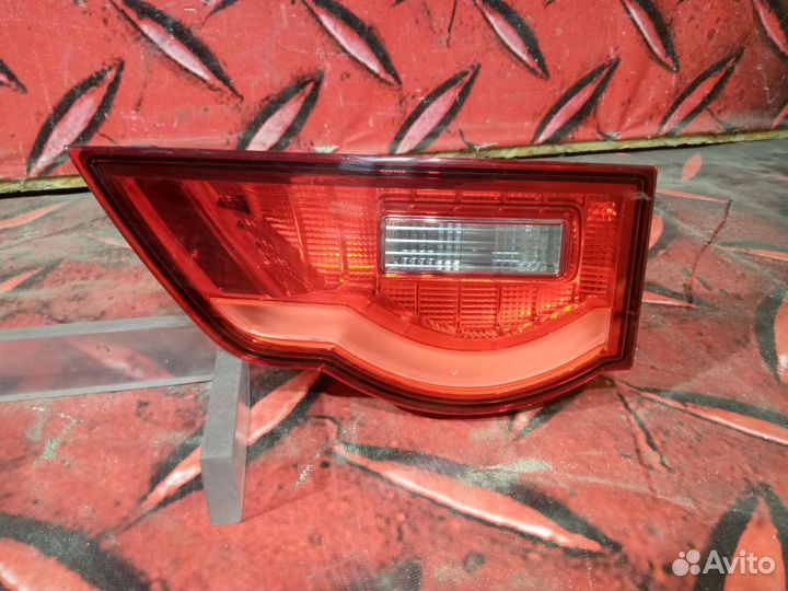 Фонарь правый внутренний Jaguar F-Pace