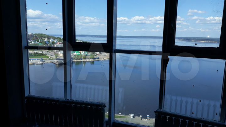 3-к. квартира, 129 м², 13/23 эт.